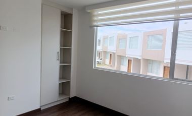CASA EN VENTA EN EL SUR DE AMBATO