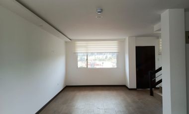 CASA EN VENTA EN EL SUR DE AMBATO