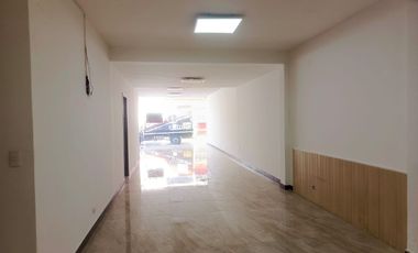 LOCAL EN RENTA EN EL CENTRO DE AMBATO