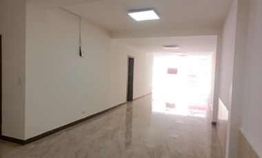 LOCAL EN RENTA EN EL CENTRO DE AMBATO