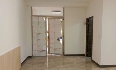 LOCAL EN RENTA EN EL CENTRO DE AMBATO