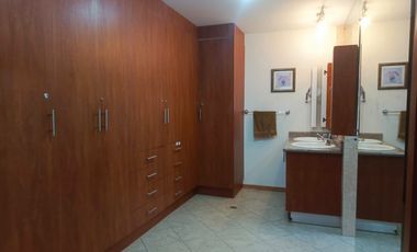 DEPARTAMENTO EN VENTA EN MIRAFLORES AMBATO