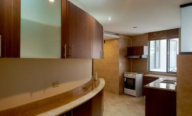 DEPARTAMENTO EN VENTA EN MIRAFLORES AMBATO