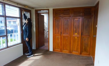 CASA INDEPENDIENTE EN VENTA EN SAN ANTONIO. AMBATO