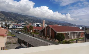 CASA INDEPENDIENTE EN VENTA EN SAN ANTONIO. AMBATO