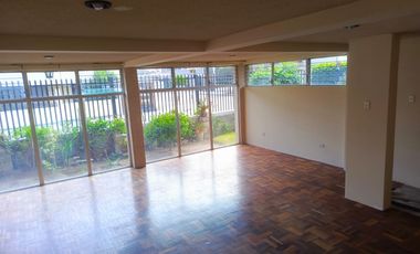 CASA INDEPENDIENTE EN VENTA EN SAN ANTONIO. AMBATO