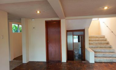 CASA INDEPENDIENTE EN VENTA EN SAN ANTONIO. AMBATO