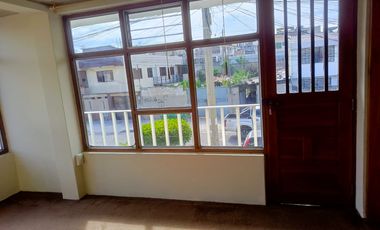 CASA INDEPENDIENTE EN VENTA EN SAN ANTONIO. AMBATO