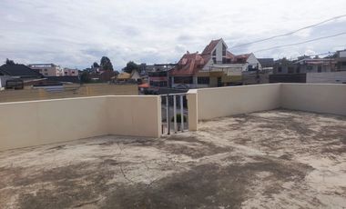CASA INDEPENDIENTE EN VENTA EN SAN ANTONIO. AMBATO