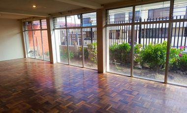 CASA INDEPENDIENTE EN VENTA EN SAN ANTONIO. AMBATO