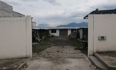 BODEGA AMPLIA EN VENTA. SECTOR SUR DE AMBATO