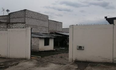BODEGA AMPLIA EN VENTA. SECTOR SUR DE AMBATO