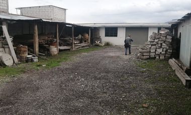 BODEGA AMPLIA EN VENTA. SECTOR SUR DE AMBATO