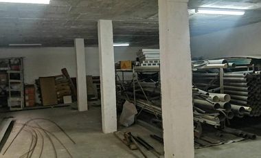 BODEGA AMPLIA EN VENTA. SECTOR SUR DE AMBATO