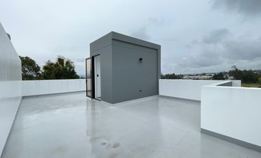 Venta casa de 3 dormitorios a estrenar. Tumbaco - La Morita