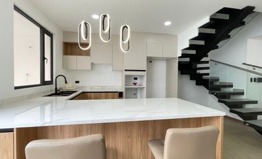 Venta casa de 3 dormitorios a estrenar. Tumbaco - La Morita