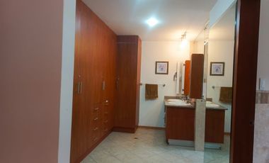 DEPARTAMENTO EN RENTA EN MIRAFLORES. AMBATO
