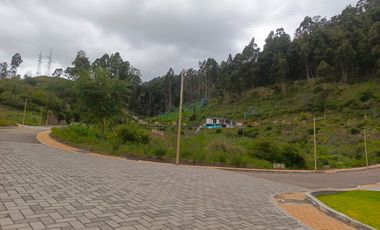 TERRENO EN VENTA EN URBANIZACIÓN PRIVADA EXCLUSIVA EN FICOA