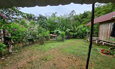 Venta Hostal Turística en Puerto Quito, 3 hectáreas