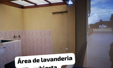 VENDE CASA RENTERA EN CARCELEN
