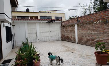EN VENTA CASA DE DOS PLANTAS EN PINLLO - AMBATO