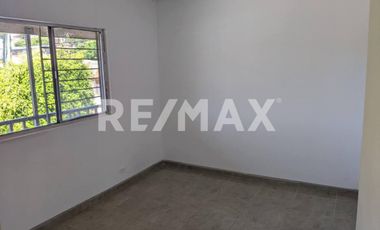 Se RENTA departamento en Colonia Moderna , Ensenada. - (3)
