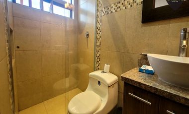 Casa de venta en Heroes de Verdeloma – código:21748