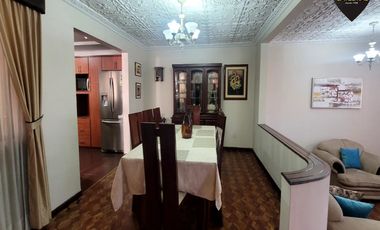 Casa de venta en Heroes de Verdeloma – código:21748