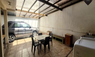 Casa de venta en Heroes de Verdeloma – código:21748