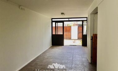 Casa en Arriendo en entre 24 y 25 oriente , muy proxima al mall plaza maule, costado norte de la avenida San Miguel