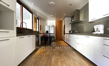 El Venado, amplia y luminosa frente a plaza