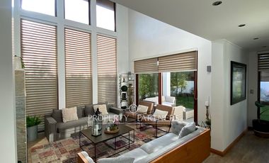 El Venado, amplia y luminosa frente a plaza