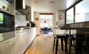 El Venado, amplia y luminosa frente a plaza