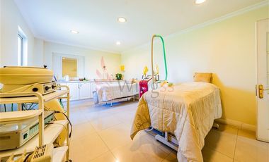 Local Comercial en Venta en Excelente y Exclusiva Propiedad Comercial - Uso Centro de Salud y Estética