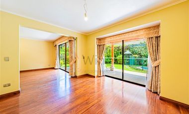 Casa en Arriendo en Santa Marta Huechuraba - Preciosa Casa Familiar