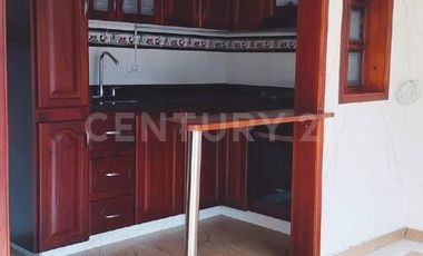 HERMOSA CASA EN RENTA EN TINTAL 1
