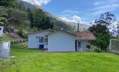 HERMOSA QUINTA EN VENTA, SECTOR UZHUPUD
