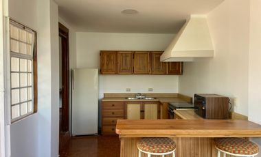 HERMOSA QUINTA EN VENTA, SECTOR UZHUPUD