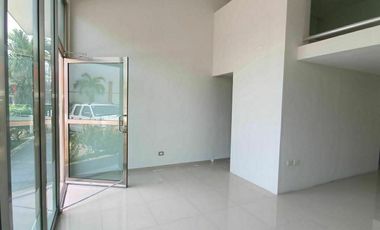 LOCAL COMERCIAL EN RENTA EN CD. DEL CARMEN