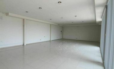 LOCAL COMERCIAL EN RENTA EN CD. DEL CARMEN