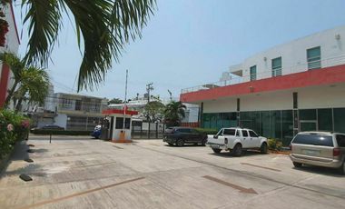 LOCAL COMERCIAL EN RENTA EN CD. DEL CARMEN