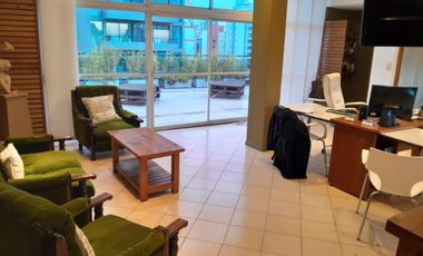 Departamento 2 ambientes sobre Gorriti a dos cuadras de las Lomitas y estación Lomas de Zamora.