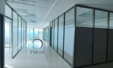 EDIFICIO CON OFICINAS EN RENTA EN CD. DEL CARMEN