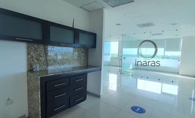 EDIFICIO CON OFICINAS EN RENTA EN CD. DEL CARMEN