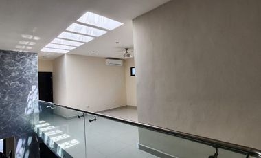 CASA EN VENTA EN CIUDAD DEL CARMEN, CAMPECHE.