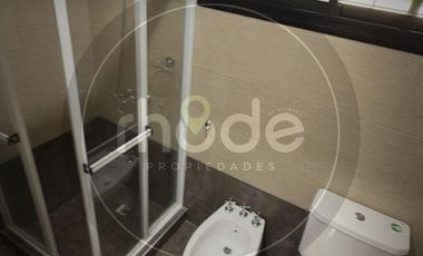 Calle Los Crisantemos e/ Los Pinos y Arrayanes  - Casa con jacuzzi en Costa del Este