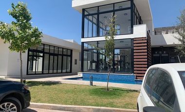 Casa en Renta en Residencial La Cantera