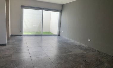 Casa en Renta en Residencial La Cantera