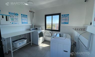 Departamento en Puerto de Olivos, sobre Avenida Libertador