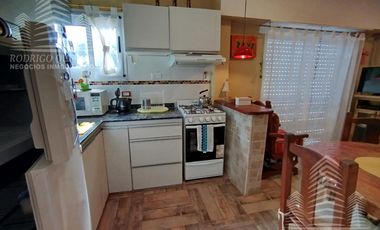 Dpto 2 ambientes, impecable c/cochera!